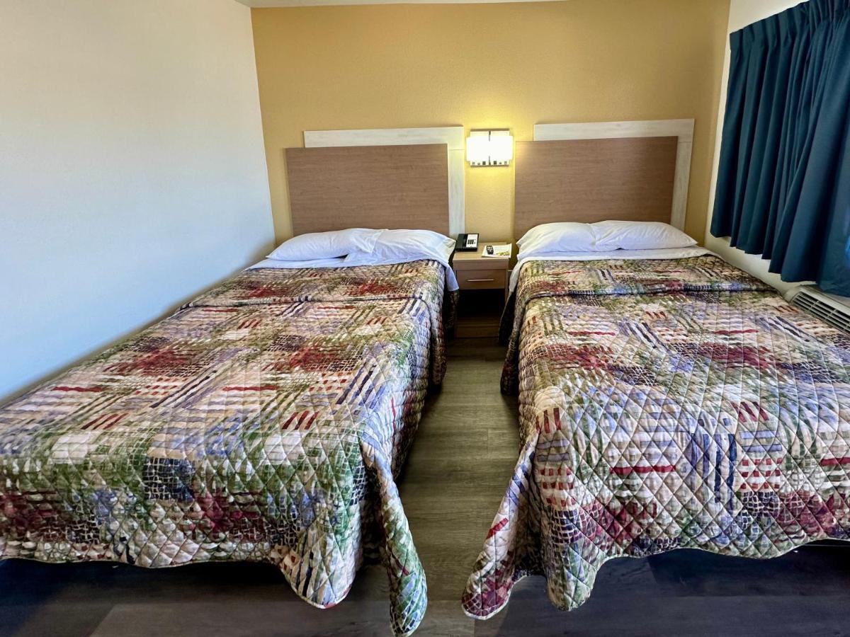 Royal Inn And Suites Charlotte Airport エクステリア 写真