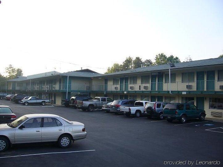 Royal Inn And Suites Charlotte Airport エクステリア 写真